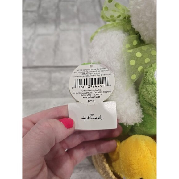 Vintage Hallmark Spring Quartet‎ Easter Animated Plush Rabbit Chicks Frog VIDEO - Picture 6 of 11